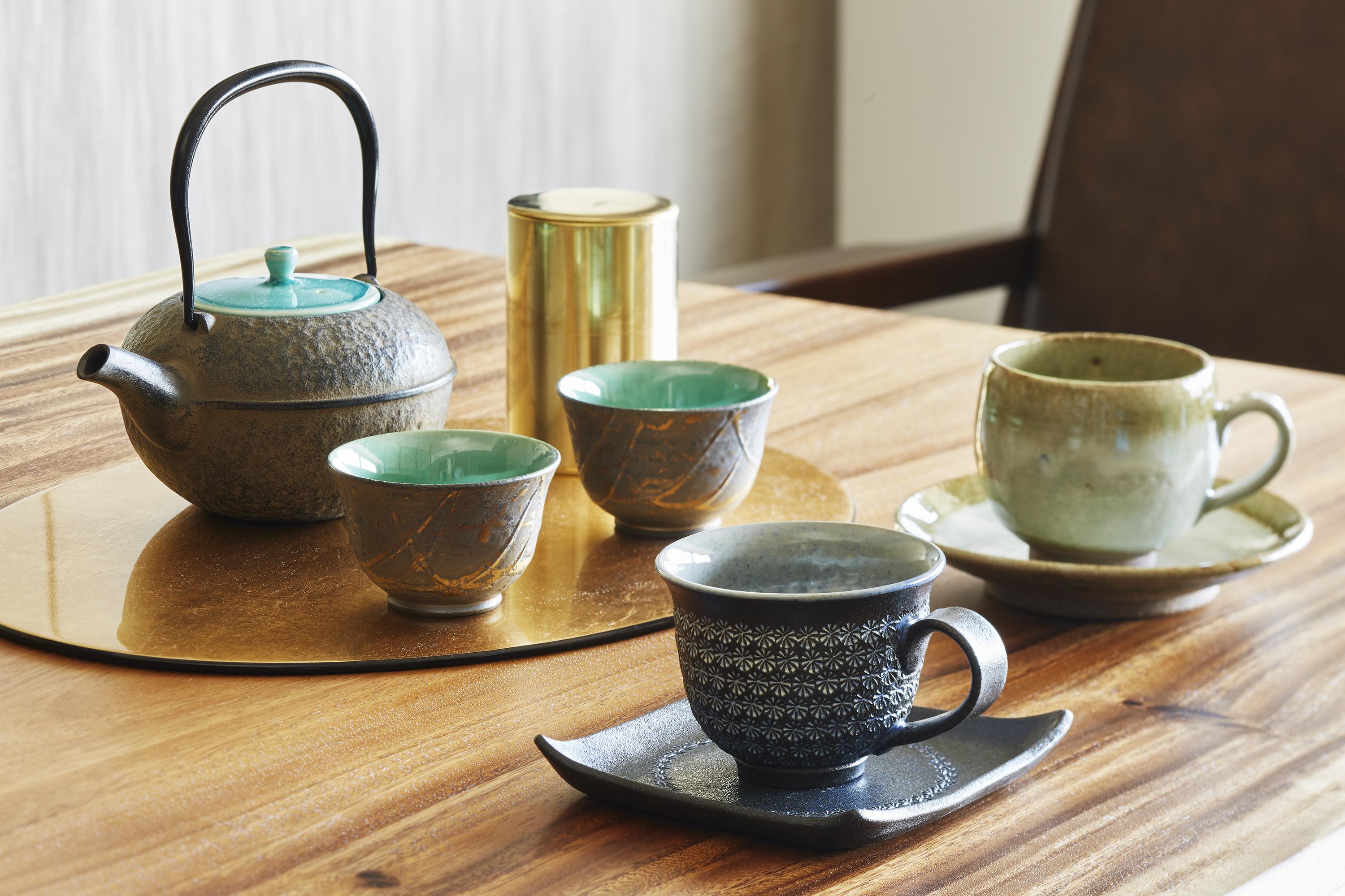 Hotel The Celestine Kyoto Gion Eksteriør billede A selection of Japanese teaware