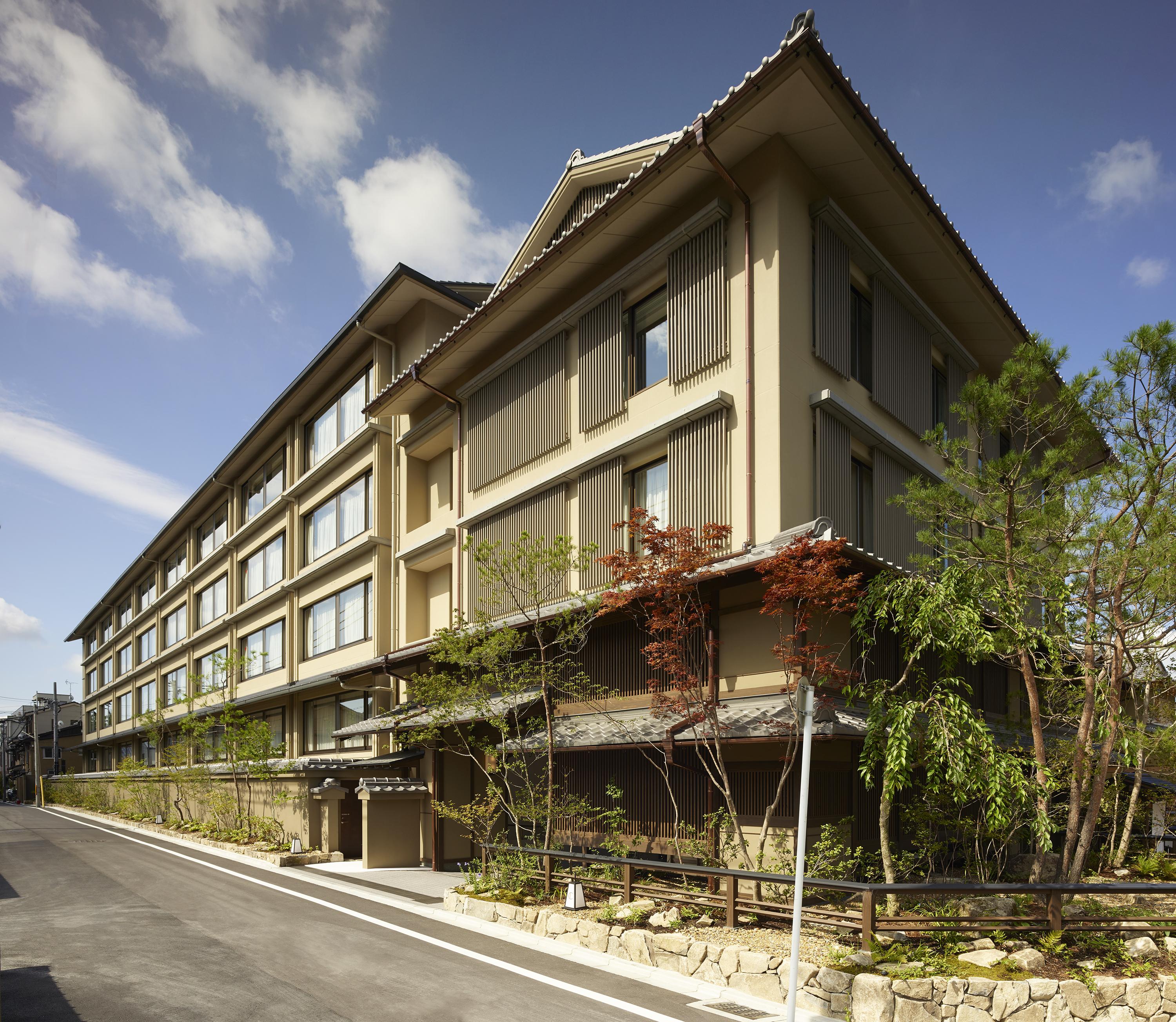 Hotel The Celestine Kyoto Gion Eksteriør billede Kyoto College of Economics